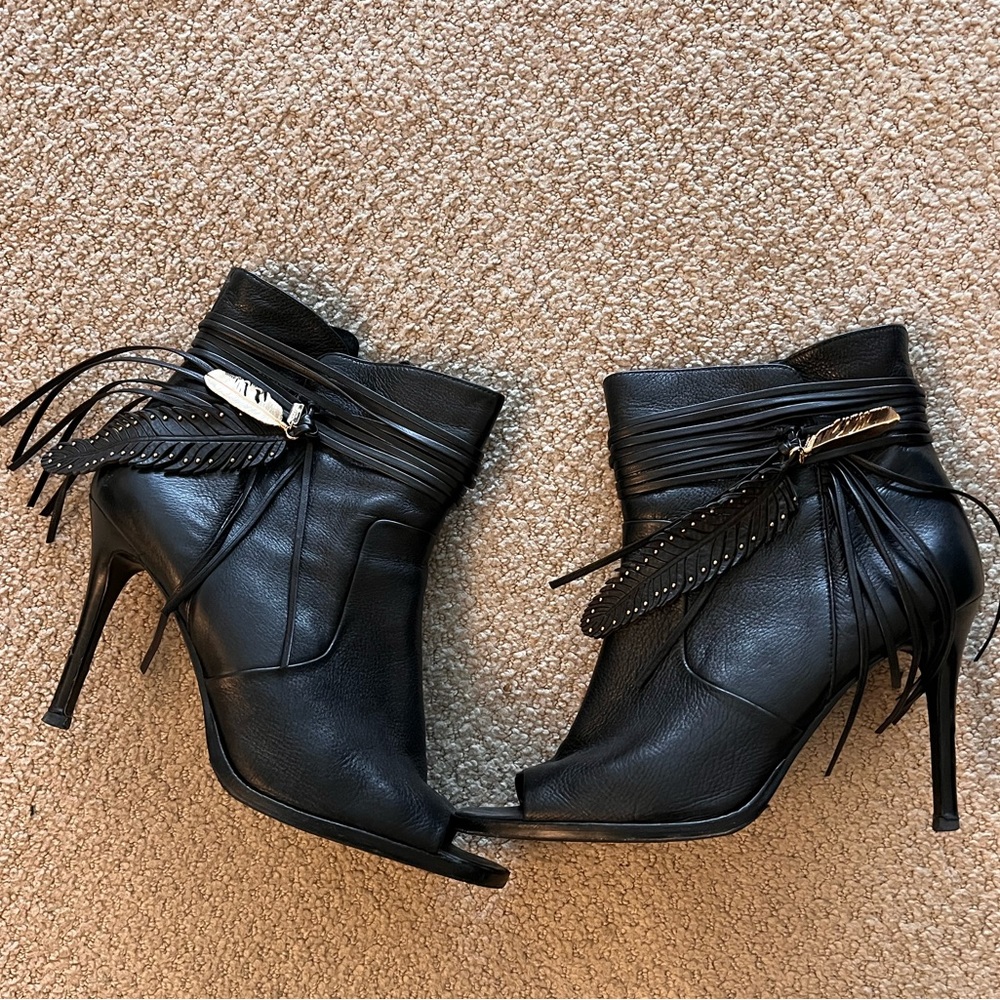 Coach boots